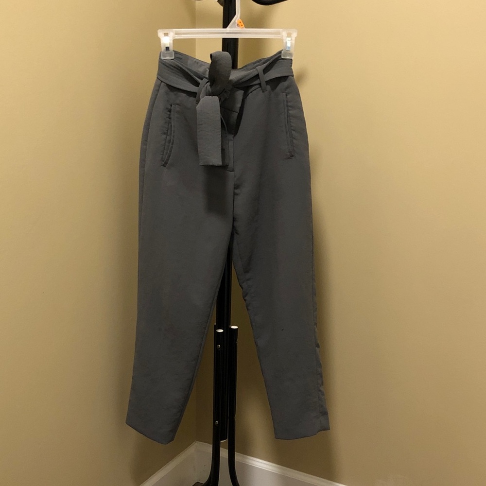 Aritzia wilfred tie front jallade pants in bitter sage size 2